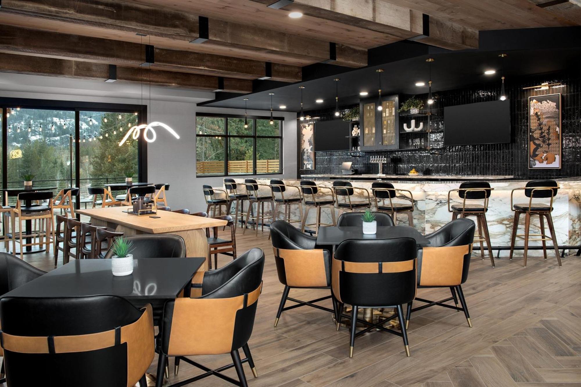 Springhill Suites By Marriott Сандпойнт Екстериор снимка