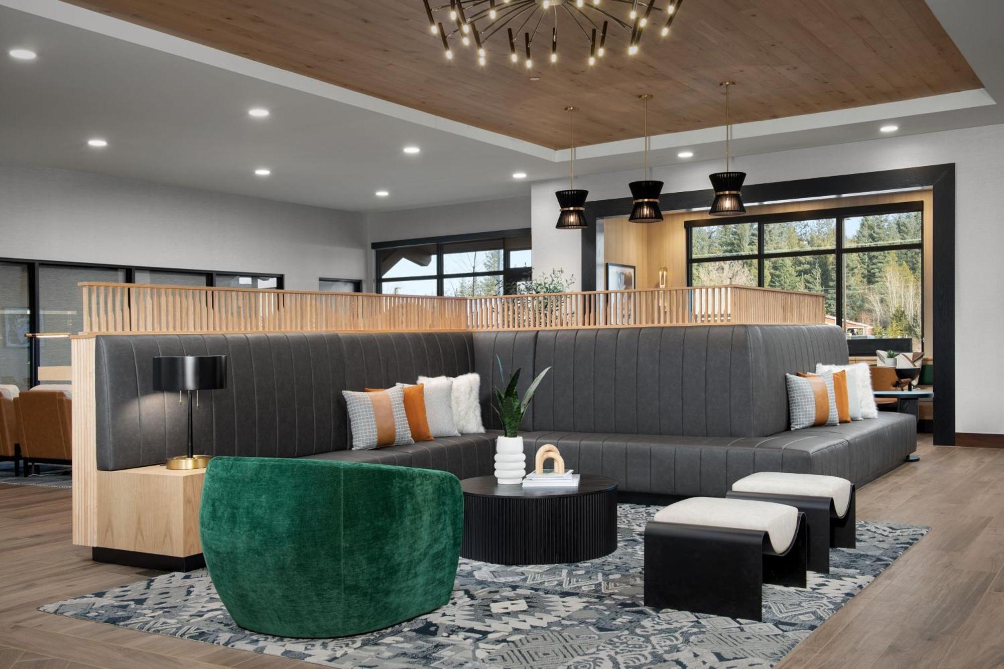 Springhill Suites By Marriott Сандпойнт Екстериор снимка